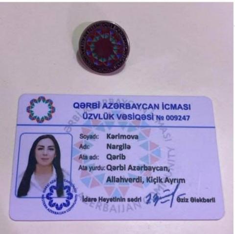 Այս նկարում «Արևմտյան Ադրբեջան» համայնքի անդամության վկայականն է, որտեղ նշված է անձի ծագման վայրը (բնօրրանը)՝ «Արևմտյան Ադրբեջան» և Հայաստանի Հանրապետության բնակավայրերից մեկը: Այս մասին գրել է ՀՀ նախկին ՄԻՊ Արման Թաթոյանը։  «Ընդ որում, հատուկ այնպես է արված, որ վկայականն ունենա անձը հաստատող պաշտոնական փաստաթղթի (ID card) տեսք և նշանակություն, ինչպես դեռ 2022թ. պլանավորել են դա դարձնել անձնագիր հետագայում:  Կոնկրետ այս նկարում նշված է Ալավերդի, Փոքր Այրում, իսկ կլոր նշանն այդ համայնքի, այսինքն` ամբողջ Հայա