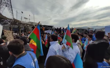 Բաքուն հայտնում է, որ Ադրբեջանի ռուսական համայնքը միացել է Բերձորի միջանցքի արգելափակման ակցիային