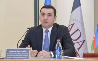 Իրանական կողմի հետ «Զանգեզուրի միջանցքի» հարցում առաջընթաց չկա. Ադրբեջանի ԱԳՆ ներկայացուցիչ  Իրանական կողմի հետ «Զանգեզուրի միջանցքի» զարգացման առաջընթաց չկա։ Այս մասին լրագրողների հետ զրույցում հայտարարել է Ադրբեջանի ԱԳՆ մամուլի ծառայության ղեկավար Այխան Հաջիզադեն։  «Չնայած փոխըմբռնման հուշագրի առկայությանը, իրանական կողմի հետ «Զանգեզուրի միջանցքի» զարգացման որևէ առաջընթաց դեռևս չկա»,- ասել է նա։  «Անկասկած, երկկողմ հարաբերություններում այդ բացասական երանգների առկայությունն ազդում է նաև այլ ուղղությունների