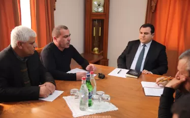 Աշխատանքներ են տարվում Արցախի պետհամալսարանում «Ռազմական ամբիոն» ունենալու ուղղությամբ. Արցախի պետնախարար 
