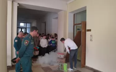 Երևանի թիվ 129 դպրոցում ստուգվել են կազմավորումների պատրաստվածությունը հակառակորդի հարձակման դեպքում