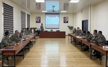 Ադրբեջանական բանակում ՆԱՏՕ-ի մասնագետների հետ հանդիպում է կայացել