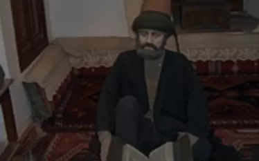 Այս տարիկաթը յուրահատուկ է, քանի որ նրա ծագումը կապվում է Փոքր Ասիայից մի պարսիկ էմիգրանտի հետ, որը պատկանում էր առավելապես Խորասանի, քան Բաղդադի դպրոցին: Մավլավիների տարիկաթի գործունեությունը սահմանափակվում էր Փոքր Ասիայով և Օսմանյան կայսրության եվրոպական շրջաններով: 