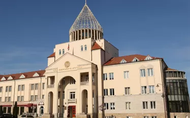 «Անհապաղ դադարեցնել բանակցությունները». Արցախի ԱԺ-ն դիմում է Վաշինգտոնում գտնվող ՀՀ պատվիրակությանը