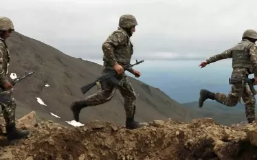 Եթե ԶՈՒ-ն պատրաստ էր գերազանցող ուժի դիմակայել, ինչո՞ւ չդիմադրեց․ ռազմական փորձագետը՝ Դ․ Տոնոյանի հայտարարության մասին