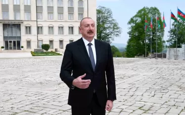 Ալիևն այցելել է ՀՀ սահմանակից գյուղ