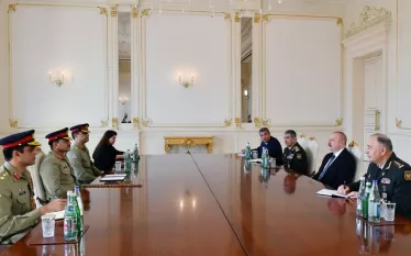 Ալիևն ընդունել է Պակիստանի զինված ուժերի ցամաքային զորքերի հրամանատարին