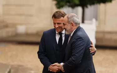 Մակրոն