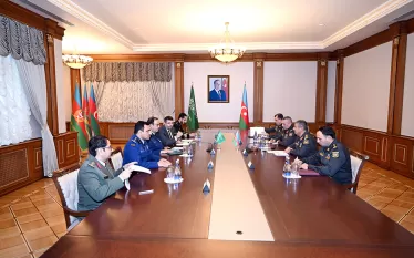սազ