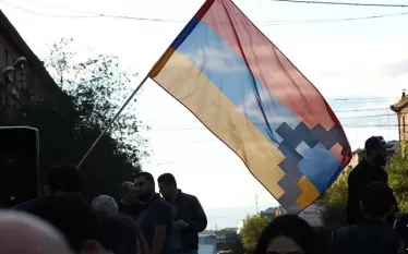 դրոշ