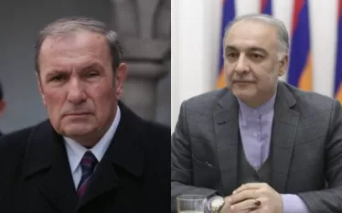 Այսօր, փետրվարի 13-ին ՀՀ Առաջին նախագահ Լևոն Տեր-Պետրոսյանն իր առանձնատանը հանդիպել է Իրանի Իսլամական Հանրապետության արտակարգ և լիազոր դեսպան Մեհդի Սոբհանիին։ Այս մասին հայտնել է ՀԱԿ մամուլի խոսնակ Արման Մուսինյանը։