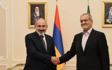 Նիկոլ Փ.