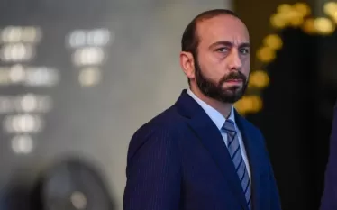 Հայաստանը հետաքրքրված է հնդկական պաշտպանական սարքավորումների գնմամբ, սակայն մտադիր չէ դրանք կիրառել 3-րդ կողմի դեմ, քանի որ հետևում է խաղաղության օրակարգին. Միրզոյան