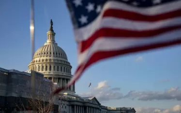 Սահմանապահ Խոզնավարում այս գիշեր կրակոցներն ավելի շատ են եղել  Սյունիքի սահմանամերձ Խոզնավար գյուղում գիշերն ավելի անհանգիստ է եղել, քան բոլոր նախորդ օրերին: Գյուղի բնակիչներից Մարգարիտա Հարությունյանը ABC media-ի հետ զրույցում պատմել է, որ ադրբեջանցիներն այս գիշեր կրակել են չորս անգամ:   «Այս գիշեր կրակահերթը չորս անգամ է եղել մարտի 27-ի երեկոյան 22:30-ին, կեսգիշերն անց 00:30-ին, 02:30 և 04:30-ին: Էս գիշեր ավելի անhանգիստ ենք եղել, ավելի շատ են կրակել: Ճիշտ է բնակիչների վրա չեն կրակում, օդ են կրակում, բայց