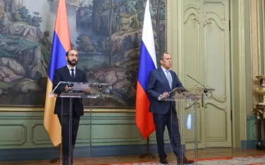 Արտաքին քաղաքականության գերատեսչությունների ղեկավարները քննարկել են երկկողմ, տարածաշրջանային և գլոբալ օրակարգի ընթացիկ հարցեր։