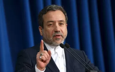 Իրանի վրա ճնշման գործադրումը չի աշխատի, ուրանի հարստացման իրավունքն իրականություն է և ենթակա չէ քննարկման. այս մասին, իրանական լրատվամիջոցների փոխանցմամբ, ասել է Իրանի ԱԳ նախարար Սեյյեդ Աբբաս Արաղչին՝ նկատի ունենալով ԱՄՆ-ի հետ բանակցությունները:   «Մենք պատրաստ ենք բանակցել հուզող հարցերի շուրջ՝ վստահություն ձևավորելու համար, բայց ոչ հարստացման հարցի շուրջ», - ասել է Արաղչին:  Իրանի և ԱՄՆ-ի միջև միջուկային խնդրի շուրջ բանակցությունների առաջին փուլը տեղի է ունեցել շաբաթ՝ ապրիլի 12-ին, Օմանում։ Երկրորդ փուլը 