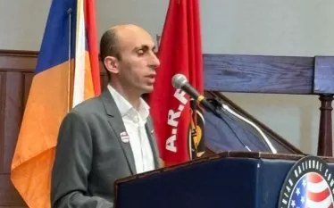 Արտակ
