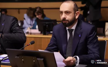 Հ ԱԳ նախարարի ելույթը Եվրոպայի խորհրդի Նախարարների կոմիտեի 134-րդ նստաշրջանում.  «Հարգելի՛ նախարար Բետել,  Ցանկանում եմ իմ անկեղծ գնահատանքը հայտնել Ձեզ և Լյուքսեմբուրգի նախագահությանն այս դժվարին ժամանակներում ցուցաբերած նվիրված առաջնորդության համար։  Հարգելի՛ գործընկերներ,  Այսօր մենք կանգնած ենք լուրջ մարտահրավերների առաջ։ Բազմակողմանիության քայքայումը, մարդու իրավունքների համակարգի թուլացումը, ժողովրդավարական արժեքների նահանջի մտահոգիչ միտումը և ժողովրդավարական հաստատությունների հանդեպ հասարակության աճո