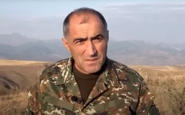 «Մենք մինչև հիմա միայն ու միայն վնաս ենք կրել, մեր գյուղը, վնասից բացի, օգուտ չի տեսել։ Նախկինում ունեինք 3000-ից ավելի խոշոր, հիմա 100-ն էլ չկա, սա՞ է մեր օգուտը, մեր փոքր գյուղի 68 հեկտար հողը թուրքի հսկողության տակ է։ Սա է մեր «օգուտը», անիմաստ բաներ թող չասեն մեզ, իրականությունն այլ է, բոլորիս կարծիքն այս հարցում մեկը պետք է լինի»,- ընդգծեց Արգամ Հովսեփյանը։