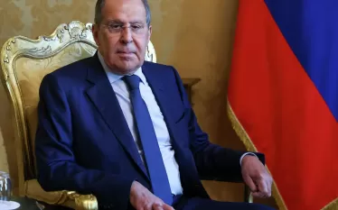 Լավրով 