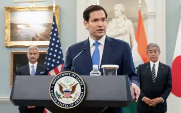 Ակնկալում ենք, որ մոտ ապագայում Ադրբեջանի և Հայաստանի միջև խաղաղության համաձայնագիր կկնքվի։   Այս մասին հայտարարել է ԱՄՆ պետքարտուղար Մարկո Ռուբիոն Սպիտակ տանը նախագահ Դոնալդ Թրամփի մասնակցությամբ կայացած համատեղ հանդիպման ժամանակ։  «Մենք դադարեցրինք Հնդկաստանի և Պակիստանի միջև պատերազմը։ Կոնգոյի Դեմոկրատական ​​Հանրապետության և Ռուանդայի միջև խաղաղության համաձայնագիրը, ինչպես նաև 12-օրյա պատերազմը, որն ավարտվեց ամերիկյան գործողությամբ՝ Միացյալ Նահանգները աշխարհում միակ երկիրն է, որը կարող է դա անել։ Հուսով 