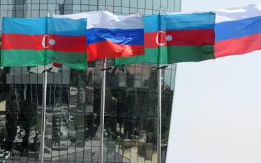 ռուս դիվանագետները հետևողականորեն իրենց սկզբունքային մոտեցումն են փոխանցում իրենց ադրբեջանցի գործընկերներին՝ Ադրբեջանի հետ երկկողմ հարաբերություններին հասցված վնասը չեզոքացնելու համար»,-ընդգծել է Մասյուկը։