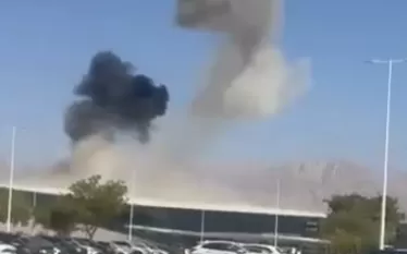 Եմենի «Անսար Ալլահ» զինյալ շարժման հութիներն անօդաչու թռչող սարքերով հարվածներ են հասցրել Իսրայելում գտնվող թիրախներին, այդ թվում՝ Թել Ավիվի Բեն Գուրիոն օդանավակայանին և Էյլաթի մոտ գտնվող Ռամոն օդանավակայանին:    «Արմենպրես»-ի հաղորդմամբ՝ ինչպես փոխանցում է ՏԱՍՍ-ը, այս մասին հայտարարել է շարժման ռազմական խոսնակ Յահյա Սարիան՝ հավելելով, որ զինյալներն արդեն երկրորդ օրն է, որ անօդաչու թռչող սարքերով ռազմական գործողություններ են իրականացնում Իսրայելի դեմ։