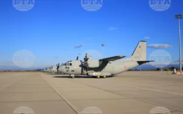 ԵՄ հինգ երկրներ սեպտեմբերի 23-ից Բուլղարիայի հարավում գտնվող Բեզմեր և Չեշնեգիրովո ռազմական օդանավակայաններում կանցկացնեն «Եվրոպական սպարտական վարժանքներ 2025» (ESE 25) անվանմամբ թռիչքային վարժանքներ: «Արմենպրես»-ի փոխանցմամբ՝ այս մասին հայտնում է BTA գործակալությունը։  Հունաստանի, Իտալիայի, Լիտվայի, Իսպանիայի և Բուլղարիայի ռազմաօդային ուժերի ստորաբաժանումները կկատարեն առաջադրանքներ՝ համաձայն C-27J ինքնաթիռներ շահագործող ԵՄ անդամ պետությունների միջև կնքված համաձայնագրի:   Casa C-295 օդանավերի օպերատորներն առ