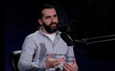 ու առաջին քայլն է