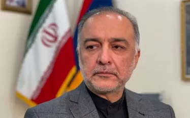 Մենք մեր աջակցությունն ենք հայտնել «խաղաղության խաչմերուկ. նախագծին, ըստ որի բոլոր երկրները կկարողանան տարածաշրջանում առկա տրանսպորտային ուղիներից օգտվել։ Այս մասին, այսօր՝ սեպտեմբերի 26–ին, իր հրաժեշտի ասուլիսում նշեց Հայաստանում Իրանի դեսպան Մեհդի Սուբհանին։  «Դրա արձագանքը հստակ երեւում է օգոստոսի 8–ի հայտարարության մեջ։ Եթե փոխադարձության սկզբունքի վրա դիտարկենք հարցը, և Նախիջեւանը կարող է կապ հաստատել Ադրբեջանի հետ, ապա փոխադարձաբար Հայաստանը կարող է Երասխի, Ջուլֆայի միջոցով կապ հաստատել Իրանի հետ։ Եթե