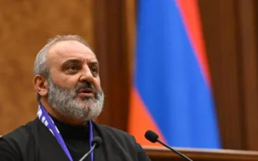 Բագրատ Սրբազան