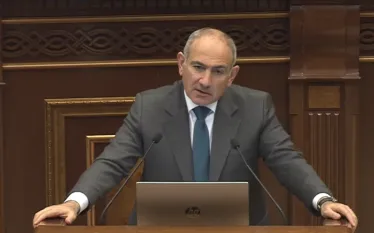 Հայաստանը կոնկրետ մի երկրի գրպանում է հայտնվել Ղարաբաղի հարցով։ 2018-ին, 19-ին, 20-ին, 21-ին, մինչև 2022-ը ներառյալ մեր բանակի սոցիալ-հոգեբանությունը, մտածողությունը եղել է ազդեցության գործակալի։ Մեր բանակում չի եղել ինքնիշխան կամքի կենտրոն, հայտարարել է Փաշինյանը:  «Մեզ ասում են՝ ինչ ուզել են, տվել եք։ Ընդհակառակը, վերջին տարիներին ոչ մի բան չենք տվել։ Էսօր մարդիկ եկել են, Ղարաբաղ են լացում։ Ոչ ոք մեր չափ ոչինչ չի արել Ղարաբաղի համար։ Սկսած ֆինանսականից, մինչև այն, ինչը չի երևալու երբեք»,- նշել է նա։