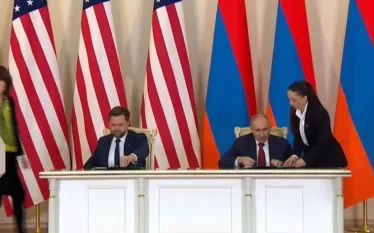 Փաշինյանն ու Վենսը ստորագրել են Միջուկային էներգիայի խաղաղ նպատակներով օգտագործման ոլորտում համագործակցության մասին համաձայնագրի բանակցությունների ավարտի վերաբերյալ համատեղ հայտարարություն