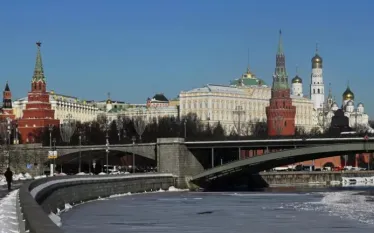 Ռուսաստանը նպատակահարմար չի համարում եվրոպական երկրների մասնակցությունը Ուկրաինայի հարցով բանակցային գործընթացին: Այս մասին հայտարարել է ՌԴ նախագահի մամուլի քարտուղար Դմիտրի Պեսկովը, հաղորդում է ՌԻԱ Նովոստի-ն:  «Դուք գիտեք, որ եվրոպացիներից եղել են ազդակներ, թե իրենք, իբր, ցանկանում են զբաղեցնել իրենց տեղը ուկրաինական կարգավորման թեմայով բանակցությունների սեղանի շուրջ, ինչը մենք անհրաժեշտ և նպատակահարմար չենք համարում»,- ասել է Պեսկովը լրագրողներին: