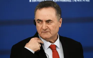 Իսրայելը պատրաստվում է Իրանի դեմ հնարավոր ռազմական գործողության։ Այս մասին հայտարարել է երկրի պաշտպանության նախարար Իսրայել Կացը։   Նրա խոսքով՝ Իսրայելի վարչապետը բանակին հանձնարարել է նախապատրաստվել Իրանի Իսլամական Հանրապետության դեմ հնարավոր ռազմական գործողություններին։