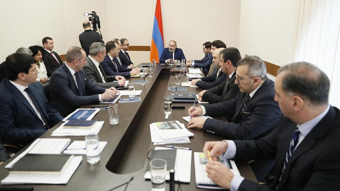 Վարչապետը ծանոթացել է Ռազմարդյունաբերության կոմիտեի գործունեության հաշվետվությանը