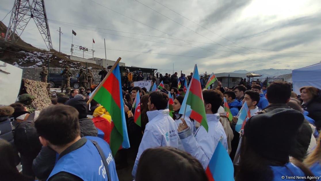 Բաքուն հայտնում է, որ Ադրբեջանի ռուսական համայնքը միացել է Բերձորի միջանցքի արգելափակման ակցիային