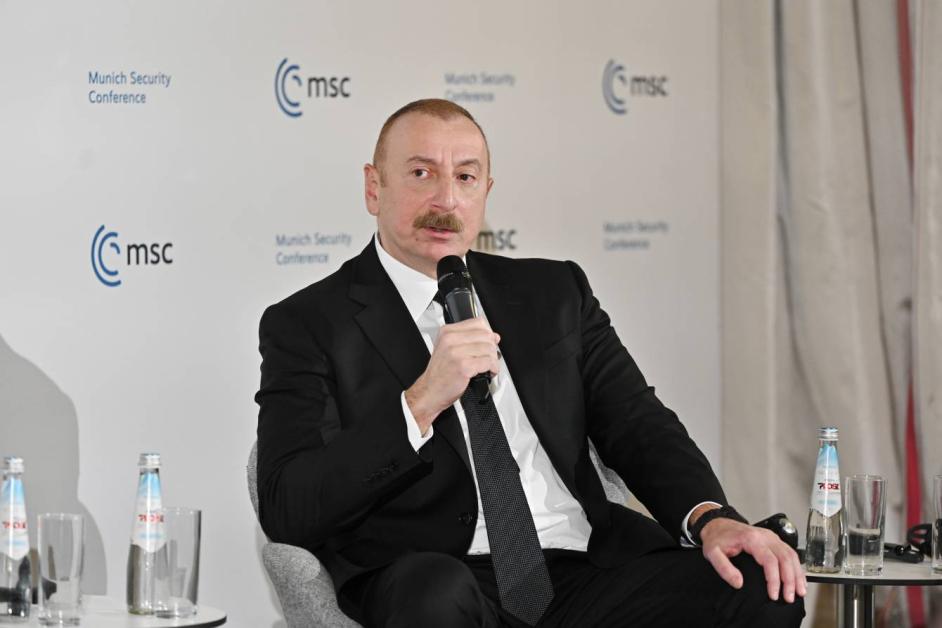 «Բերձորի միջանցքի և Հայաստանի սահմանին պետք է անցակետեր ստեղծվեն». Ադրբեջանի նախագահ
