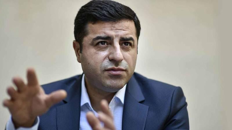 Այն երկրները, որոնց թուքական իշխանությունները թշնամի էին համարում, մի առավոտ հանկարծակի եկել են օգնության. Դեմիրթաշ