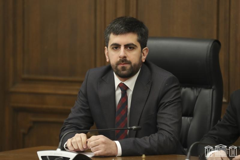 Ինչո՞ւ Ռուսաստանը չի երաշխավորում նոյեմբերի 9-ի հայտարարությամբ սահմանված դրույթները. Խանդանյանը` Պեսկովի հայտարարության մասին