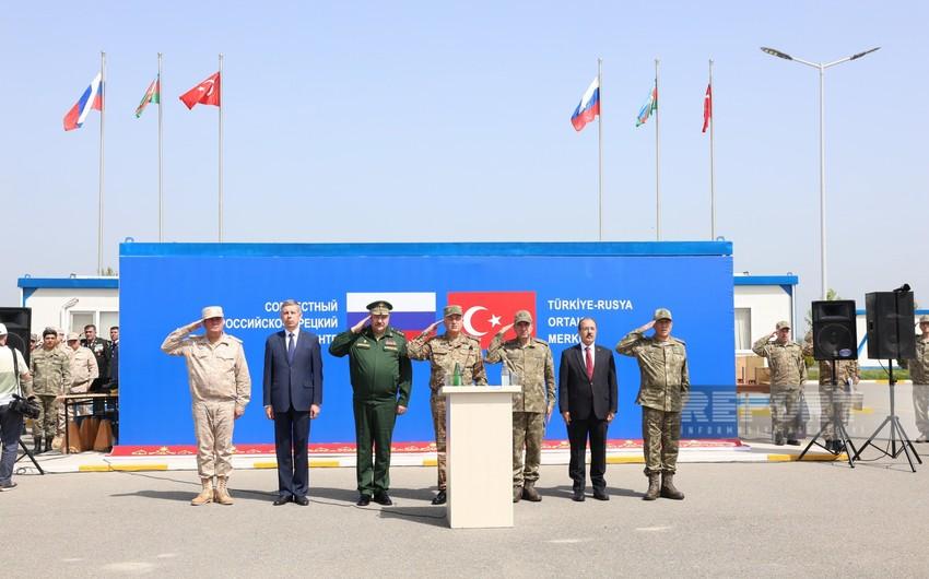 Ադրբեջանի Պաշտպանության նախարարությունը կազմակերպել է  արարողություն՝ Աղդամում թուրք-ռուսական համատեղ մոնիտորինգային կենտրոնի գործունեությունը դադարեցնելու կապակցությամբ։  Ըստ «Report»-ի՝ արարողությանը մասնակցել են ՊՆ գլխավոր շտաբի պետ, գեներալ-գնդապետ Քերիմ Վելիևը, Թուրքիայի ազգային պաշտպանության նախարարության ցամաքային զորքերի գլխավոր շտաբի պետ Լևենթ Էրգյունը, Ռուսաստանի պաշտպանության նախարարության գլխավոր շտաբի Սերգեյ Իստրակովը, ինչպես նաև Ադրբեջանում Ռուսաստանի և Թուրքիայի դեսպանները, ռուսական խաղաղապահ