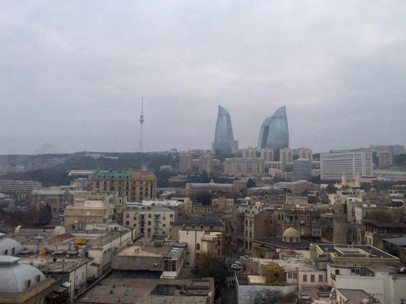 ԱՄՆ միջազգային կրոնական ազատության հանձնաժողովը՝ USCIRF-ը հրապարակել է տարեկան զեկույց, որում Ադրբեջանում 2024-ին կրոնական ազատության պայմանները նկարագրվել են որպես վատթար։ Զեկույցում ասվում է, որ որոշ հայ ռազմագերիներ ադրբեջանական գերության ընթացքում ենթարկվել են կրոնական ատելությամբ պայմանավորված բռնությունների։  «Հայ քրիստոնյա բանտարկյալները հաճախ դառնում են դաժան վերաբերմունքի թիրախ, ենթարկվում ծեծի, հոգեբանական բռնության, բժշկական օգնության հասանելիության և նորմալ սննդի բացակայության։ Կրոնական հետապնդո