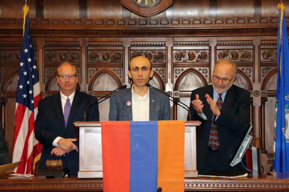 Արտակ