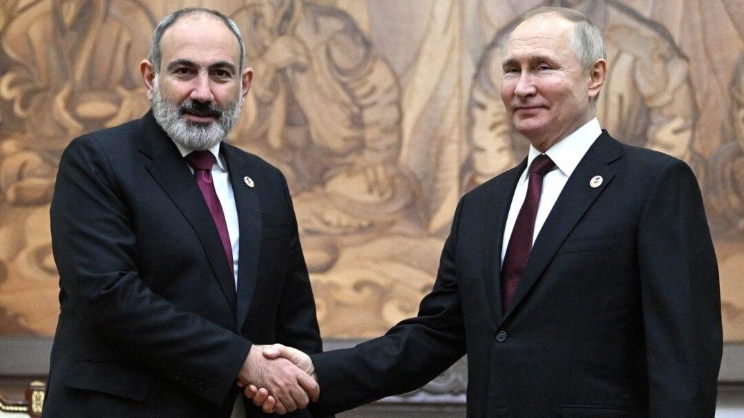 Փաշինյանը ծրագրում է գալ Հաղթանակի օրվա տոնակատարություններին. Զախարովա