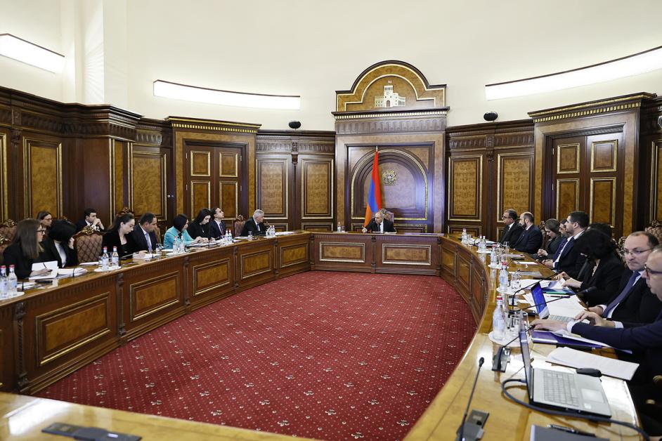 Քննարկման ընթացքում կարևորվել է Համապարփակ և ընդլայնված գործընկերության համաձայնագրի իրագործման ռազմավարական նշանակությունը՝ ընդգծելով, որ այն առանցքային նշանակություն ունի Հայաստան-Եվրոպական միություն գործընկերային հարաբերություններում։