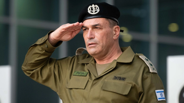 Այս մասին հայտարարել է Իսրայելի պաշտպանության ուժերի գլխավոր շտաբի պետ, գեներալ-լեյտենանտ Էյալ Զամիրը՝ օպերատիվ խորհրդակցությունից հետո։  «Մենք ավարտել ենք կարևոր փուլ, բայց Իրանի դեմ արշավը չի ավարտվել։ Մենք մտնում ենք նոր փուլ՝ հիմնվելով ներկայիս փուլի նվաճումների վրա», - ասել է ռազմական գործիչը։