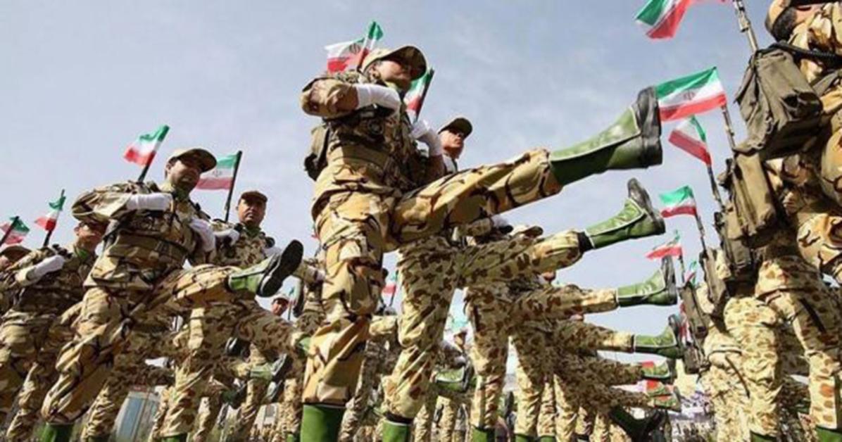 Իրանի Իսլամական հեղափոխության պահապանների կորպուսն ու բանակի հրամանատարները խոստացել են վճռական պատասխան տալ թշնամու ցանկացած հնարավոր ագրեսիայի։   Ըստ Mehr գործակալության՝ հինգշաբթի առավոտյան Իրանի բանակի գլխավոր հրամանատար, գեներալ-մայոր Ամիր Հաթամին հանդիպել է ԻՀՊԿ հրամանատար, գեներալ-մայոր Մոհամմադ Պակպուրի հետ։  Հանդիպման ընթացքում գեներալ-մայոր Պակպուրն ընդգծել է ԻՀՊԿ ուժերի բարձր մարտական ոգին և հայտարարել, որ զինված ուժերը գտնվում են լիակատար համակարգման և պատրաստության մեջ՝ թշնամու դեմ բազմակի հարվ