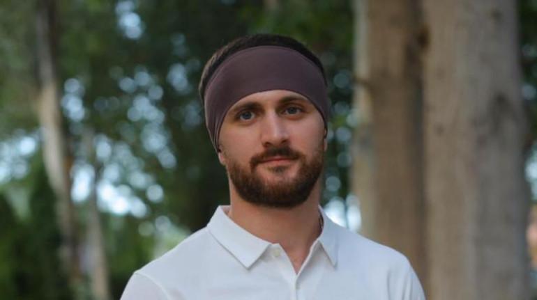 Փաստաբան Ռոման Երիցյանը հայտնում է․  «Արցախցիների հասցեին ազգային ատելության կոչեր հասցնելու փաստով ներկայացված հաղորդման հիման վրա Երևան քաղաքի քրեական դատարանի դատավոր Սամվել Յուզբաշյանը պարտավորեցրել է նախաձեռնել քրեական վարույթ։