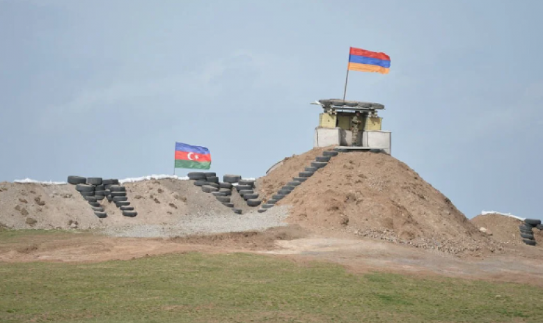 Եվրամիությունը կոչ է արել Ադրբեջանին ու Հայաստանին հնարավորինս շուտ սկսել խաղաղության համաձայնագրի նախագծի ստորագրումն ու վավերացումը: Այդ մասին հայտնել է ԵՄ արտաքին գործերի և անվտանգության քաղաքականության հարցերով ներկայացուցիչ Անիտա Հիփերը։   «ԵՄ-ն վճռականորեն աջակցում է երկու երկրի միջև հարաբերությունների կարգավորման գործընթացին։ Մենք կոչ ենք անում կողմերին հնարավորինս շուտ սկսել խաղաղության համաձայնագրի նախագծի ստորագրումն ու վավերացումը։ ԵՄ-ն պատրաստ է լրացուցիչ աջակցություն և փորձագիտական աջակցություն