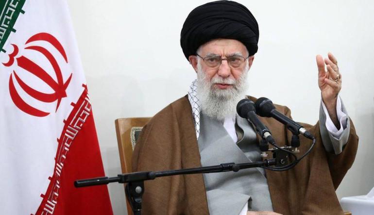 Reuters–ի ներքին աղբյուրները հայտնել են, որ Իրանի քաղաքական վերնախավը այժմ ԱՄՆ-ի հետ միջուկային բանակցությունները դիտարկում է որպես հետագա սրացումից խուսափելու միակ միջոց։